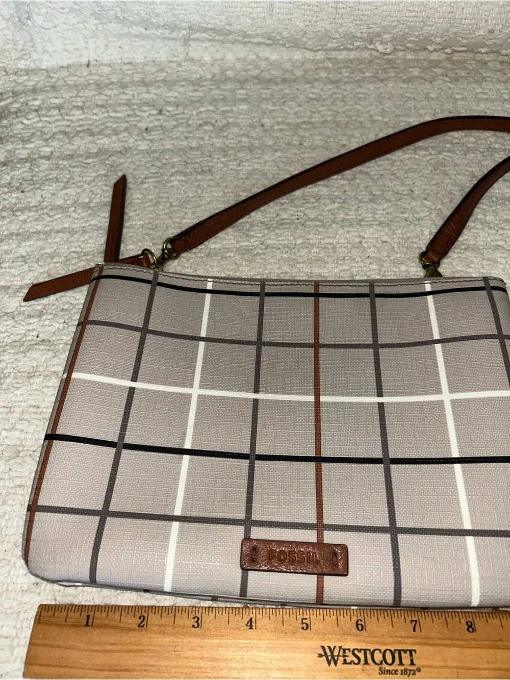 Fossil Crossbody shoulder bag purse brown with checker design plaid strap wallet
